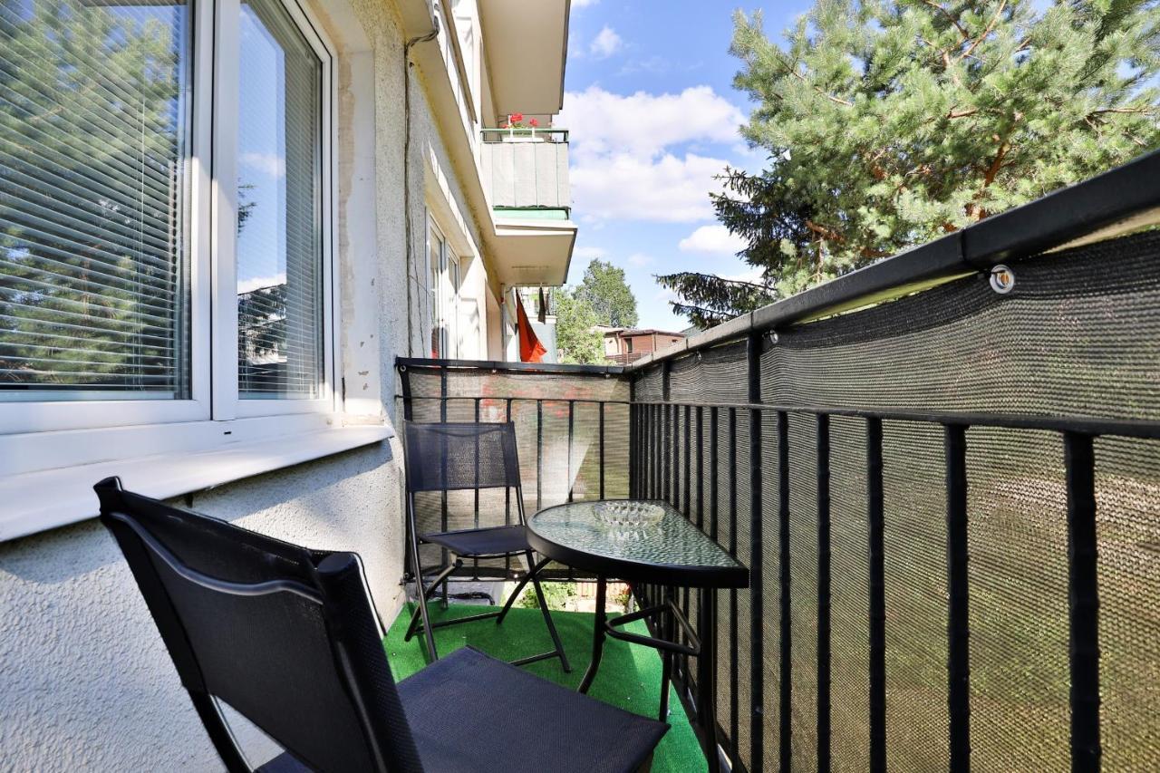 Gdanska Two-Bedroom Apartment Brzezno Beach By Noclegi Renters Exterior foto